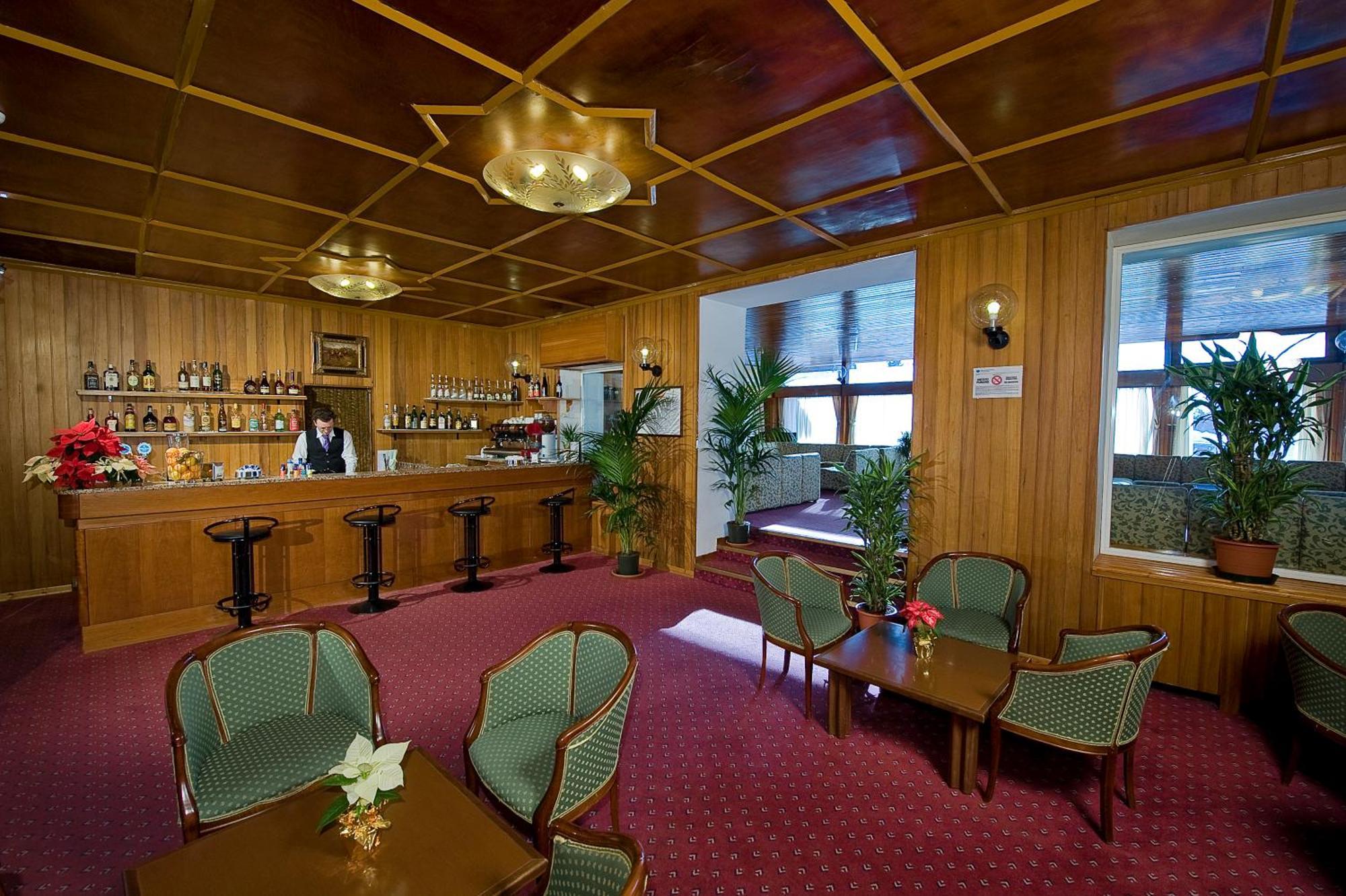 Th San Martino - Majestic Dolomiti Hotel San Martino Di Castrozza Εξωτερικό φωτογραφία